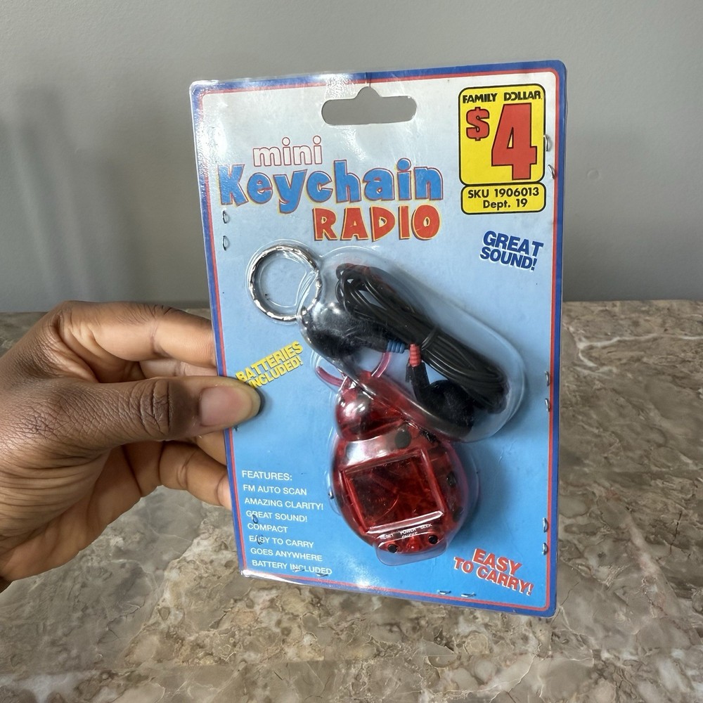 Vintage Nostalgic Mini Keychain Radio New UNTESTED READ