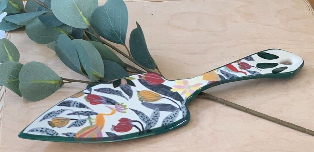 NWT Anthropologie Bright and Cheery Aleena Stoneware Pie Server