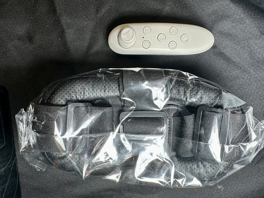 3D VR Headset for Smartphone – Virtual Reality Glasses with Controller