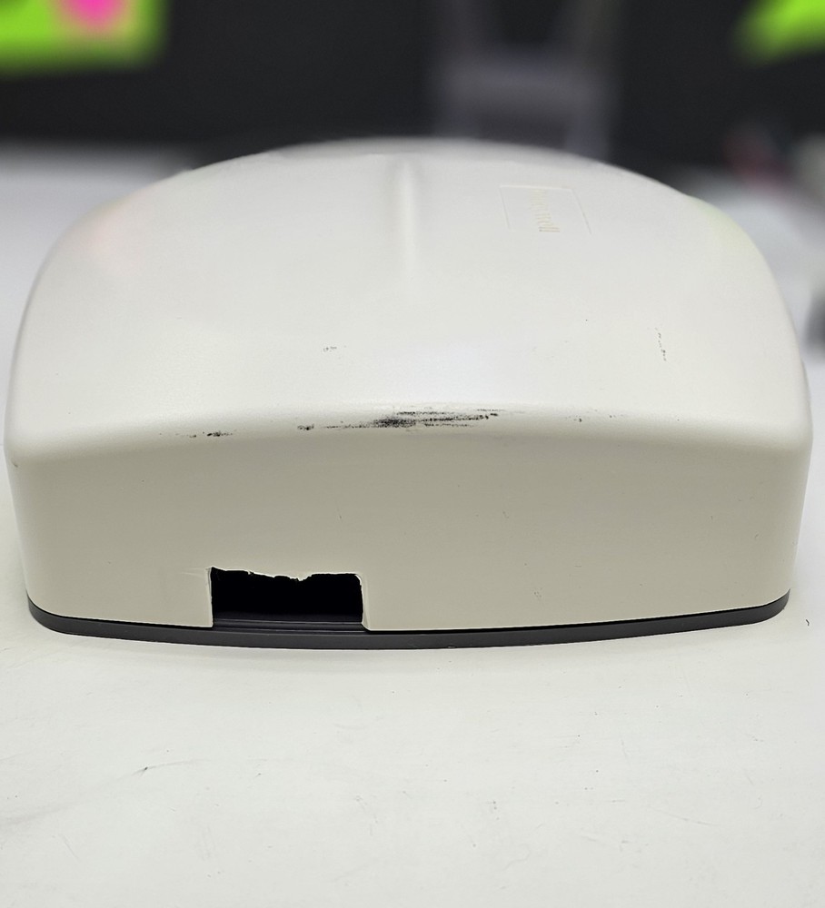 Honeywell NetAXS-123 Access Control With Prox Reader READ DESCRIPTION!