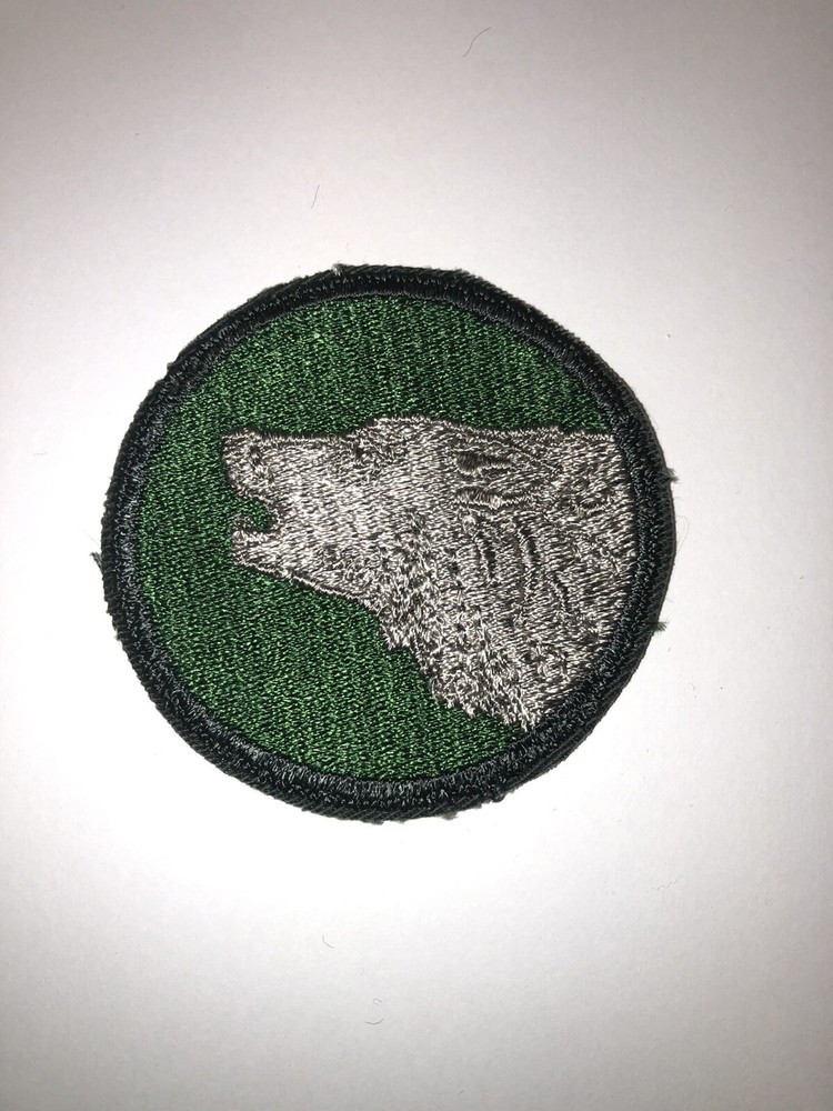 104th Training Division U.S. Army Shoulder Patch Insignia