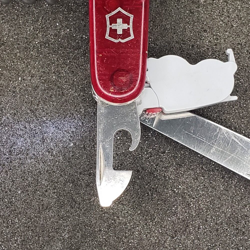 Victorinox Swiss Army Ruby Spartan Lite