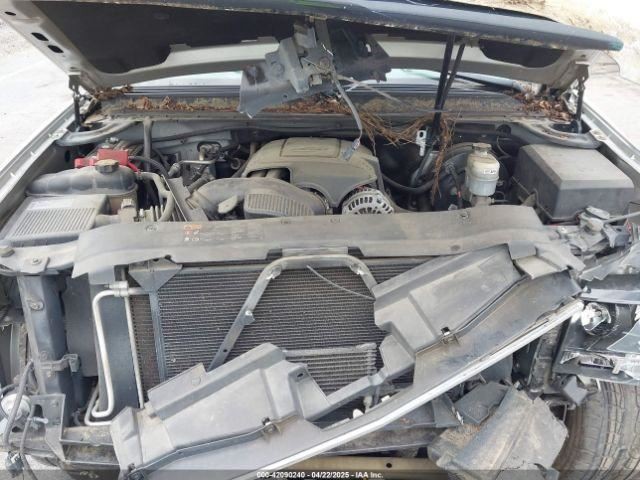 AVALNCH15 2013 Glove Box 4651485