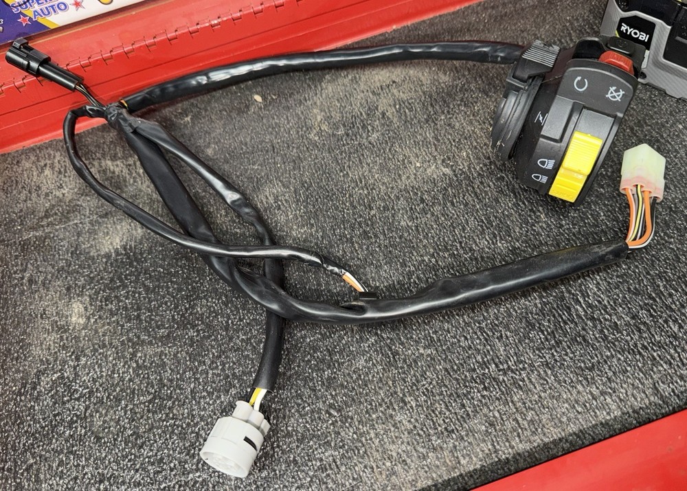 Handlebar Switch 2004 LTZ400 Suzuki LTZ400