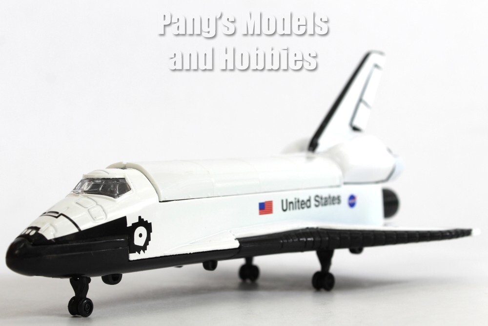 Space Shuttle - Astronauts and Telescope 1/200 Scale Diecast - Plastic Model