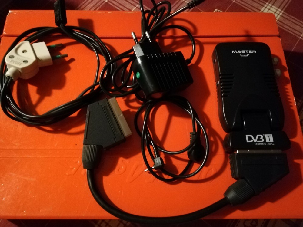MASTER Scart1 DVBT - Digital Earth Decoder without Remote Control - Black