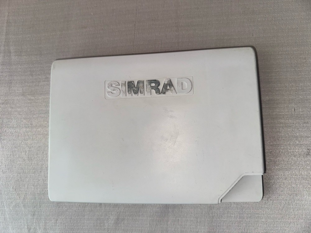 Simrad NSS7 Sun Cover