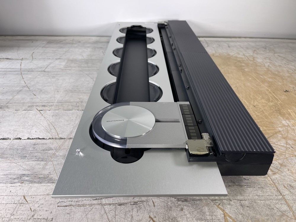 BANG & OLUFSEN BEOSOUND 9000 6 DISC CD PLAYER STEREO SYSTEM
