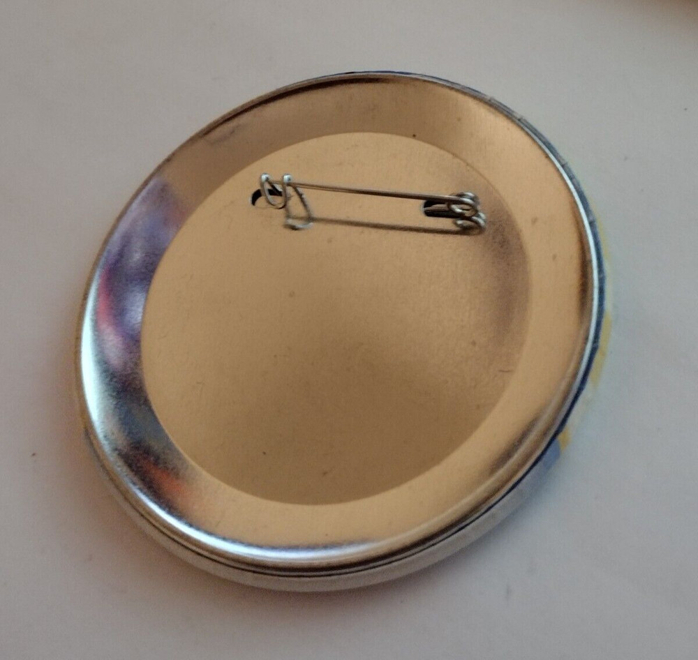 Management Concepts Large Badge Button Pin