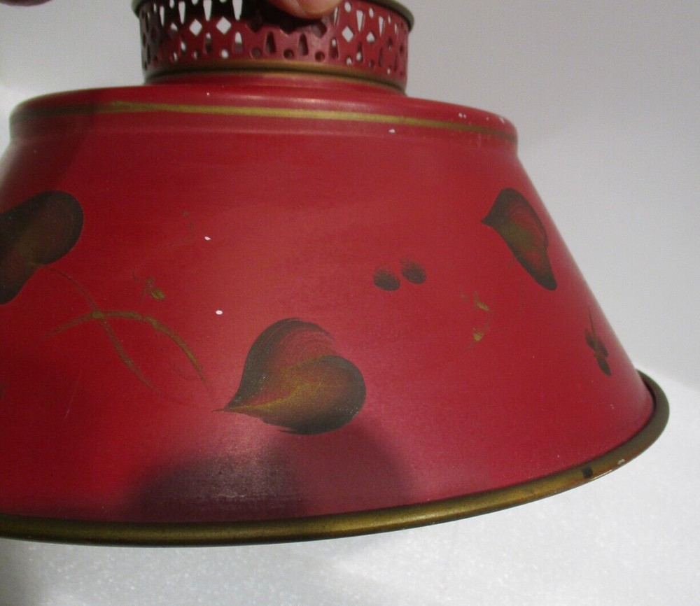 Cast Iron Wall Mount Lamp & Shade w/ Bracket_Electirc