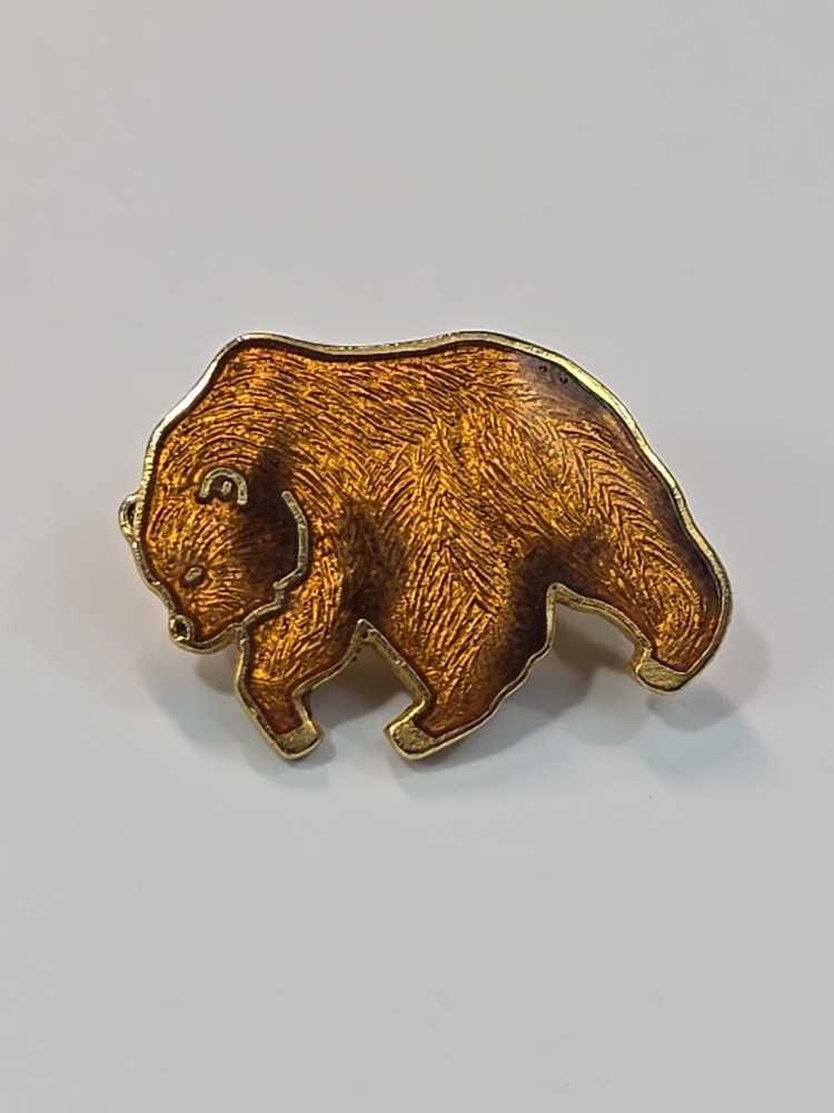 Bear Lapel Pin Small Size Nice Enamel