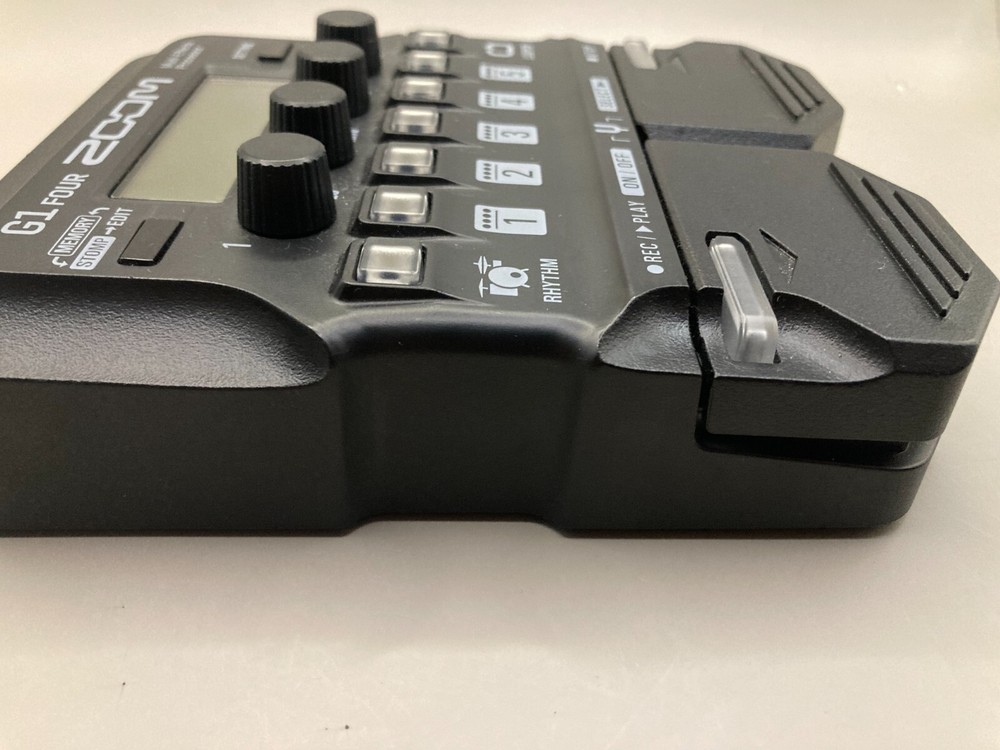 ZOOM G1 FOUR Multi-Effects Guitar Processor Pedal with Box - Used