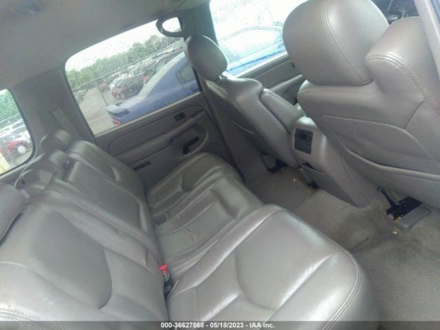 SUBCHEV15 2005 Glove Box 4649111