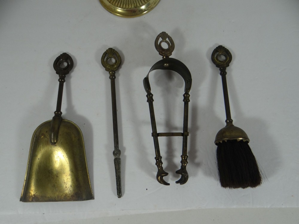 Vintage Ianthe Horseshoe Small Mini Fireplace Tool Set England 4 Tools Brass