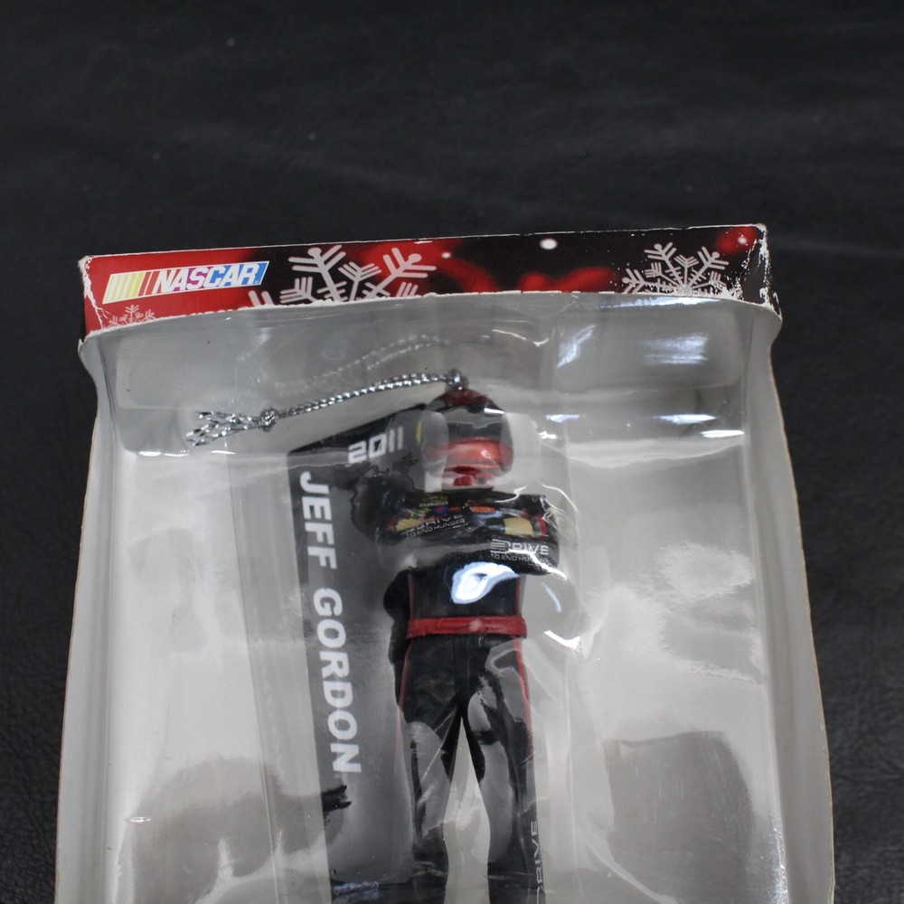 2011 JEFF GORDON #24 NASCAR Driver Ornament