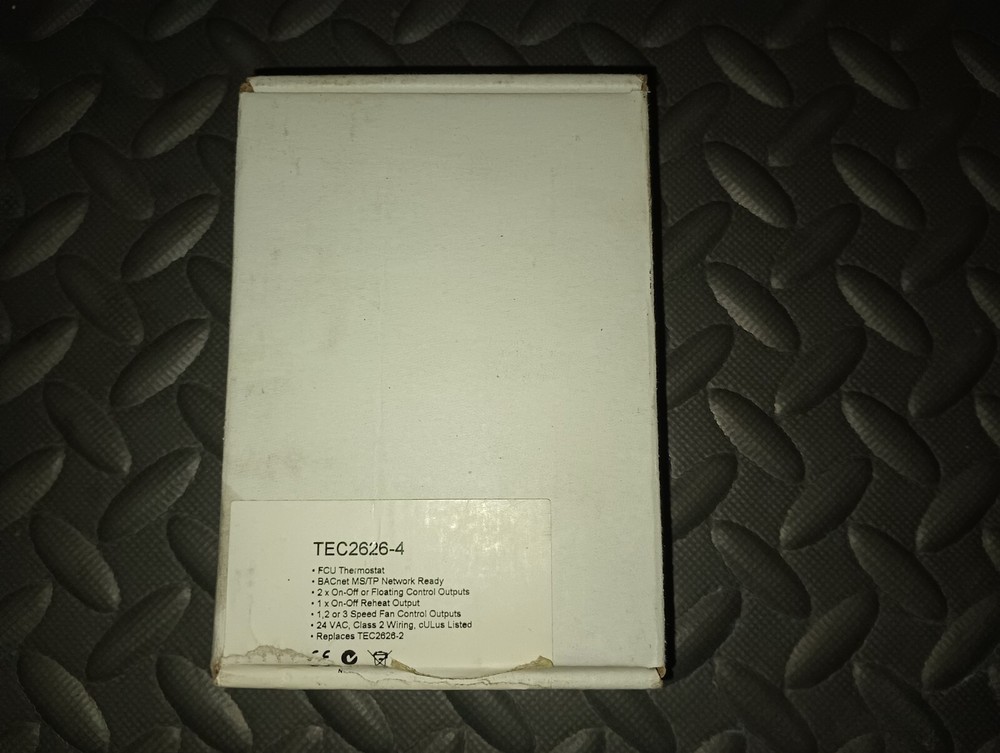 JOHNSON CONTROLS TEC2626-4 Network Thermostat HVAC NEW