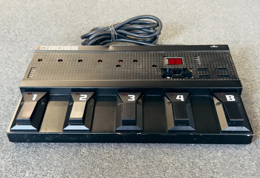 Boss ME-5 Guitar Multi Effects Unit