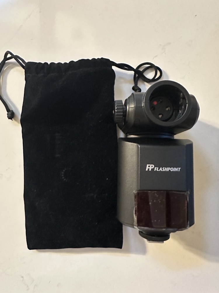 Flashpoint StreakLight 360 Ws Flash Strobe Transmitter Receiver Cable Set No Box