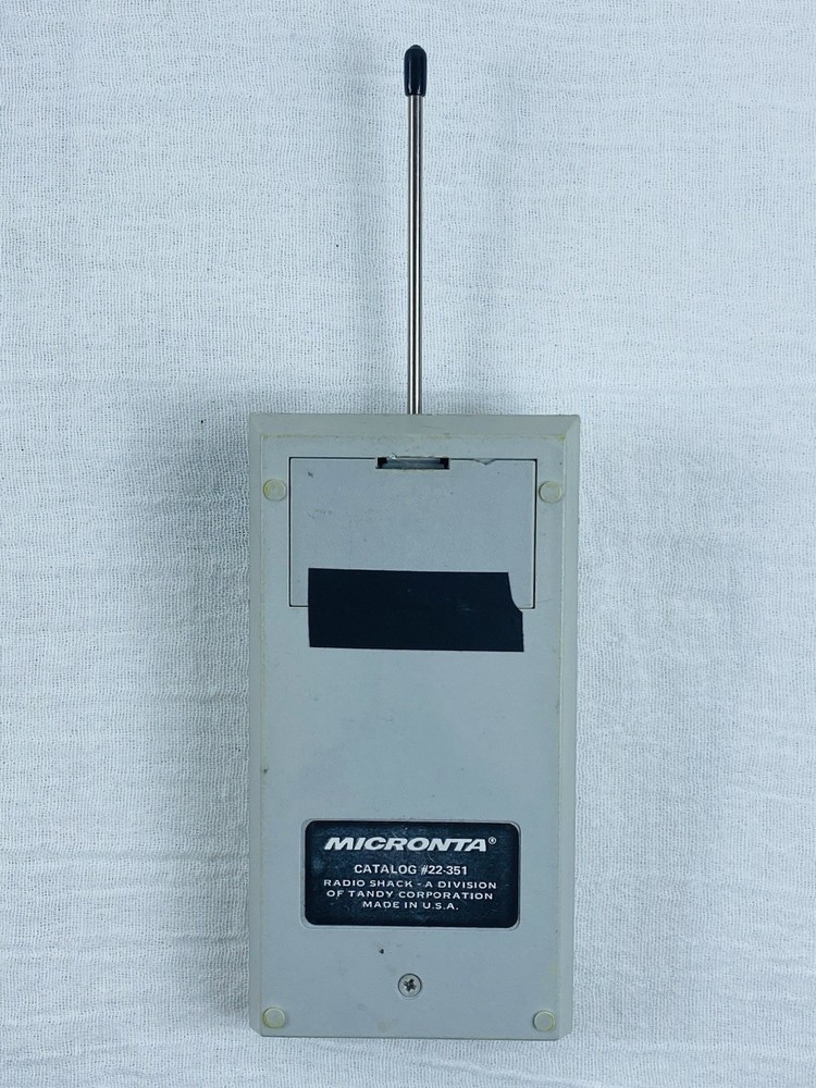 MICRONTA Model 351 Frequency Counter w/Case,Instructions & Antenna - Works!