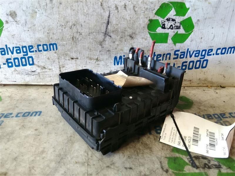 Fuse Box Engine Compartment Fits 12-16 EOS 8224433