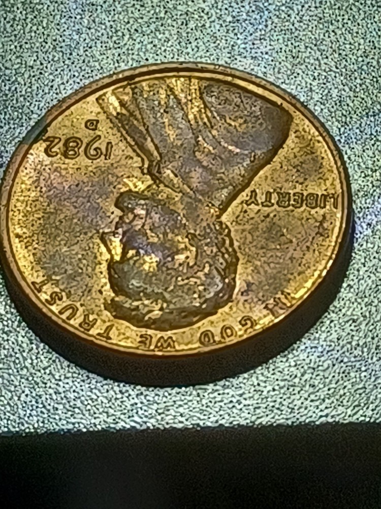 1982D PENNY ERRORS 3.1 GRAMS OFF CENTER STRIKE