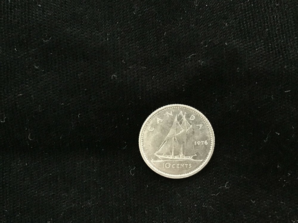 1976 Canada 10 Cent Coin