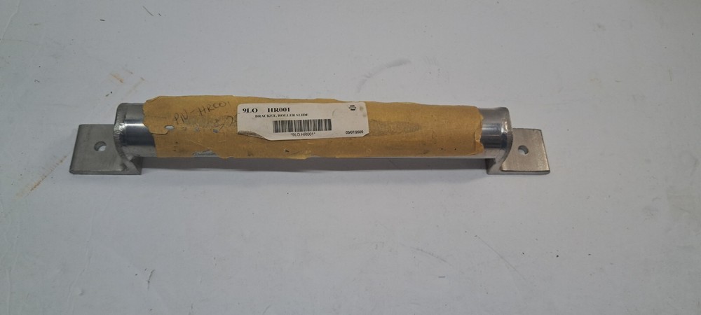 HR001 BRACKET ROLLER SLIDE FIRE TRUCK