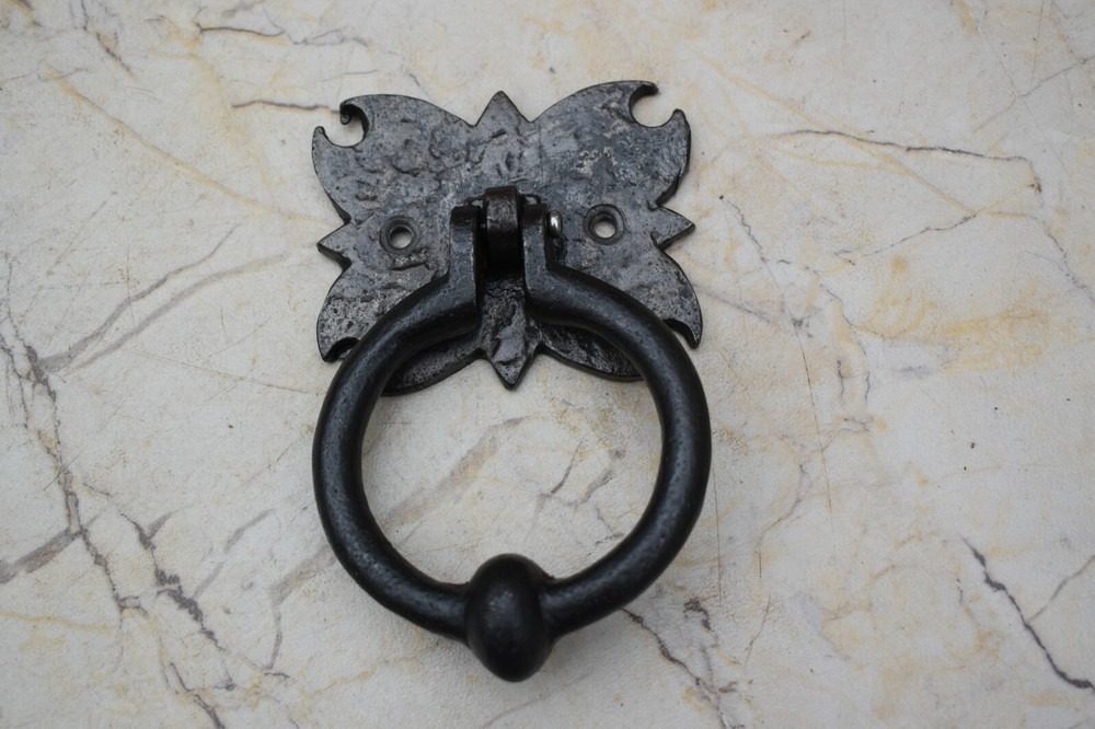 vintage Cast Iron knocker chest door ring Pull drop handle knobs 4 pic