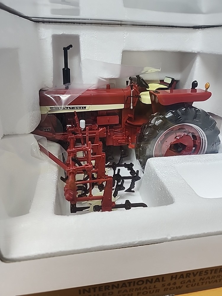 Speccast International Harvester & Cultivator