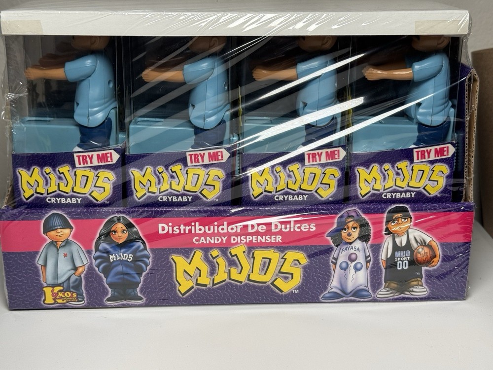 (16) Vintage Mijos Candy Dispenser With Keychains - Sealed Box - Store Display