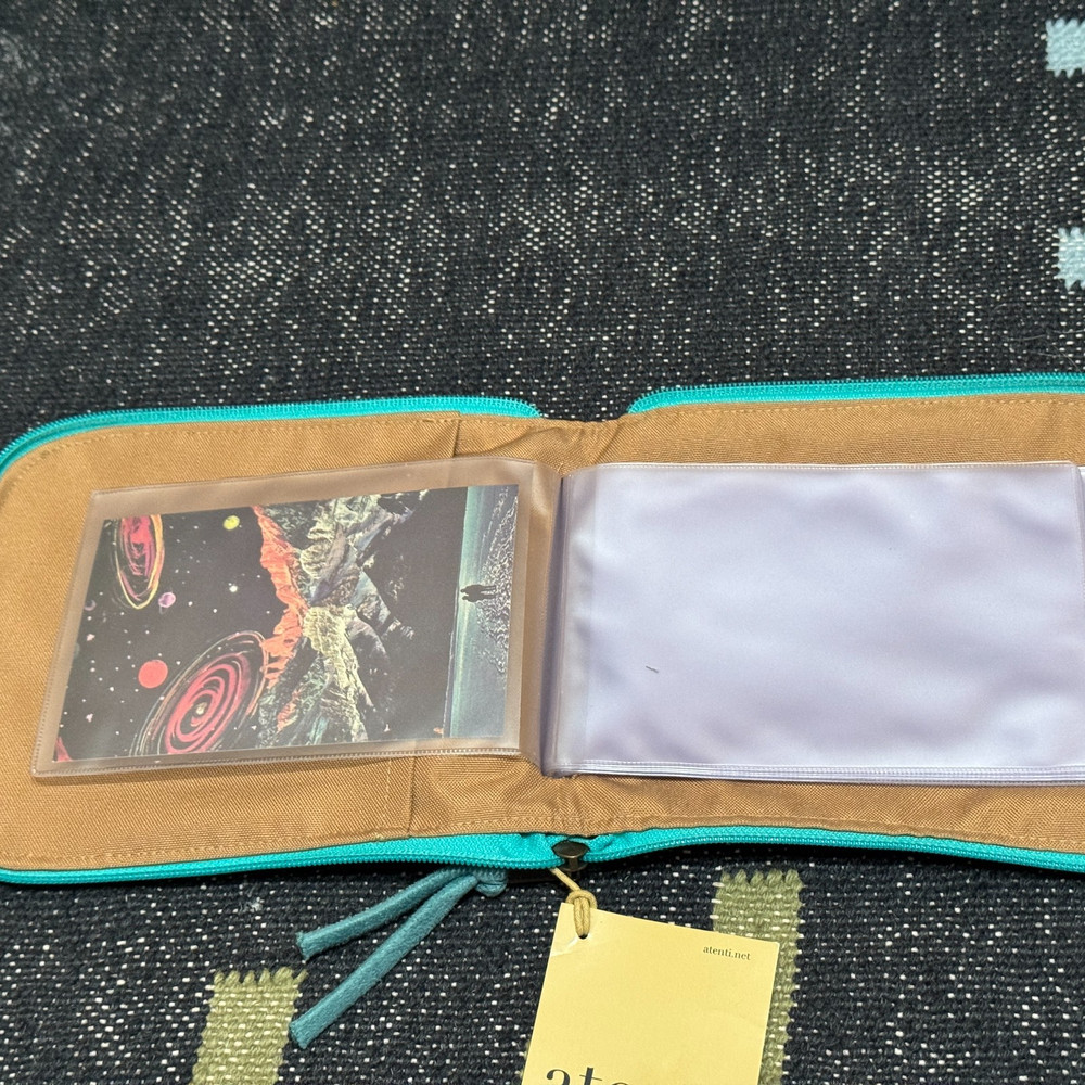 Atenti Circular Needle Case with Insert, Rambla Suzani Paisley Pattern
