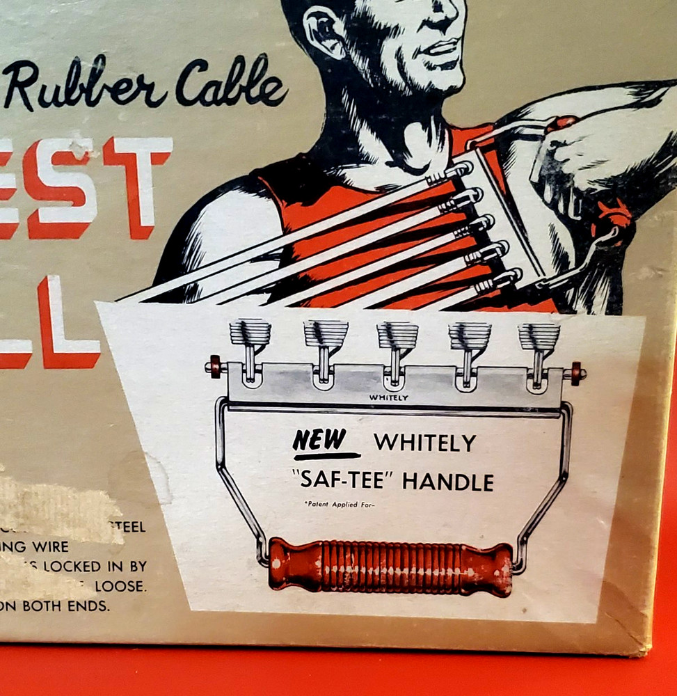 VINTAGE WHITELEY ORIGINAL CHEST PULL BOX W/INSRUCTIONS💪