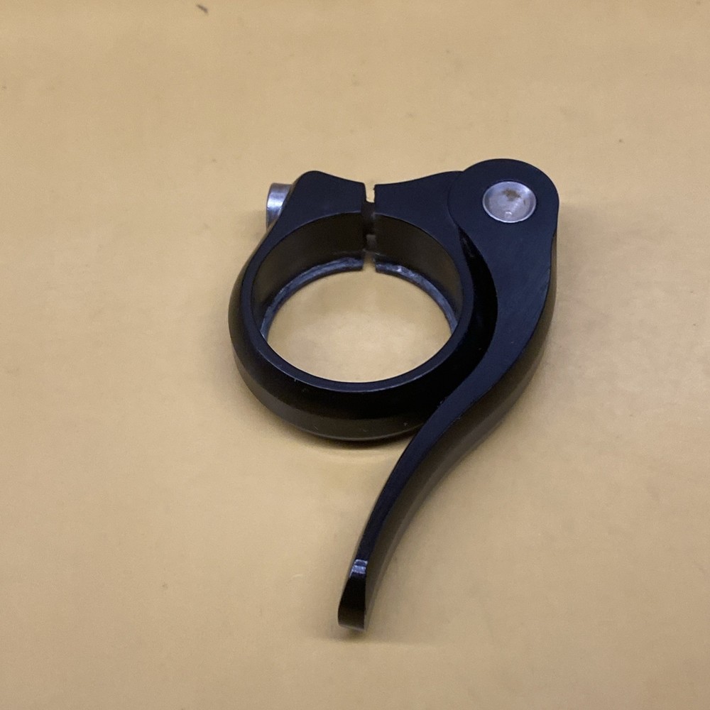 Black DKG 29.6mm Quick Release Seatpost Clamp