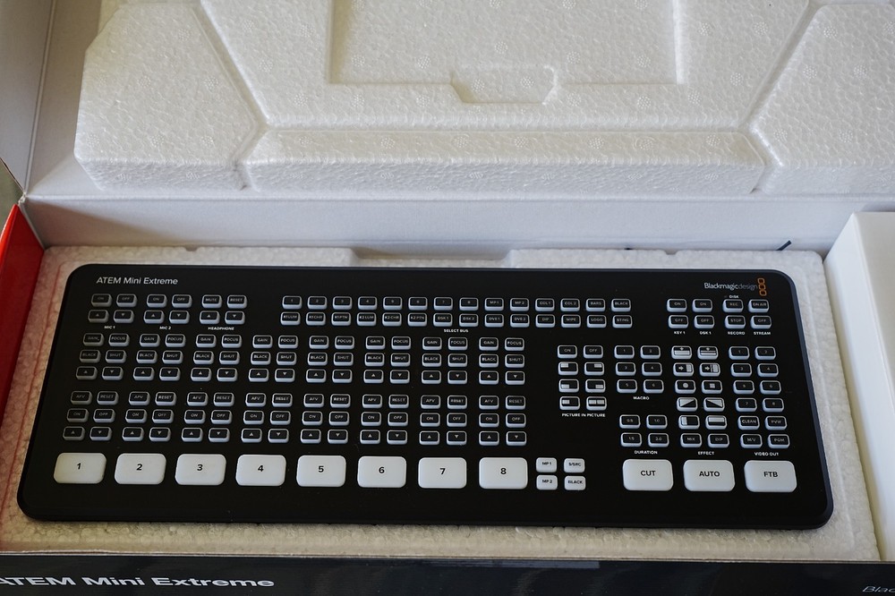 Blackmagic Design ATEM Mini Extreme Switcher