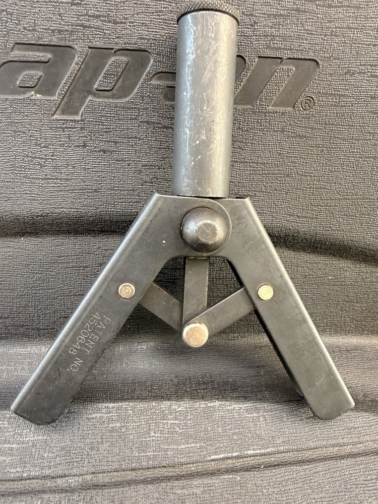 Huck PR-75 Quick-Set Hand Riveter for Plastic Rivets