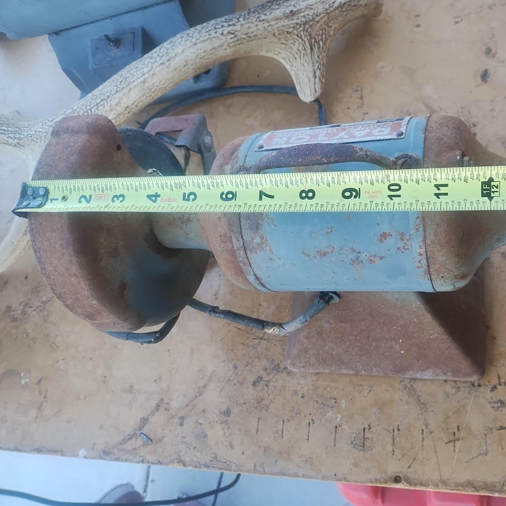 Dayton Bench Grinder Model 1Z706. 1hp 1/3