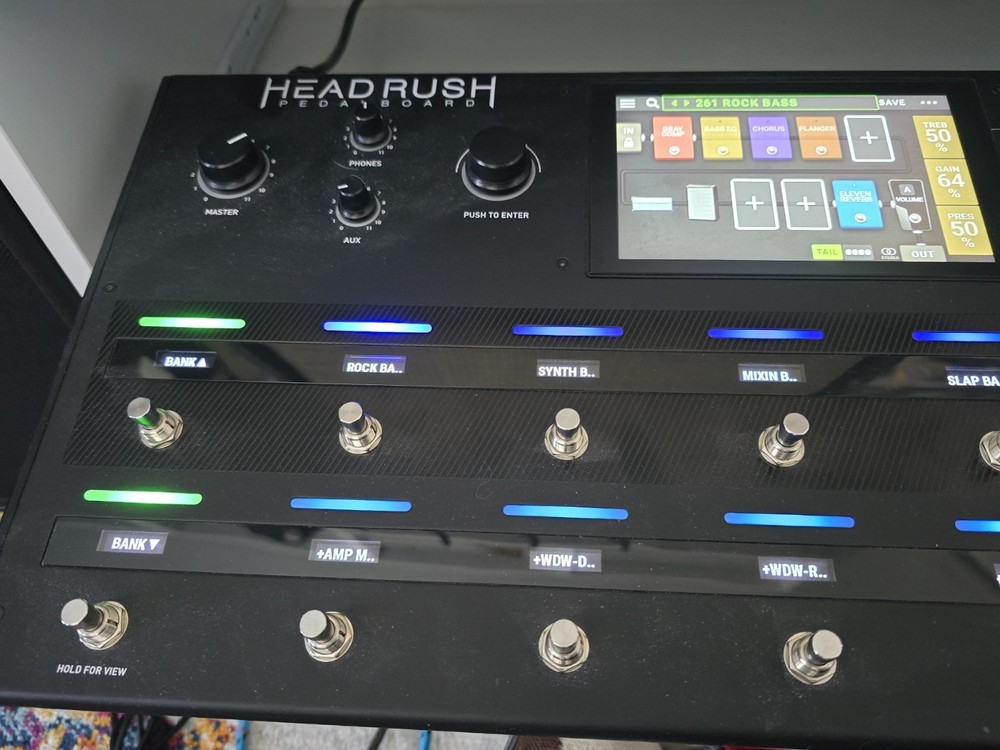 HEADRUSH PEDALBOARD by ELEVEN, GUITAR MULTI EFFECTS PROCESSOR GREAT CONDITION