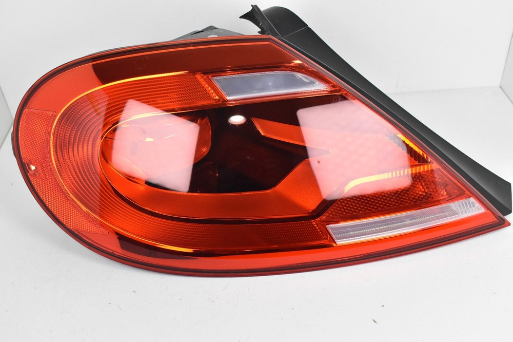 2012-2016 Volkswagen Beetle Driver Side Left Tail Light Lamp OEM 5C5945095E