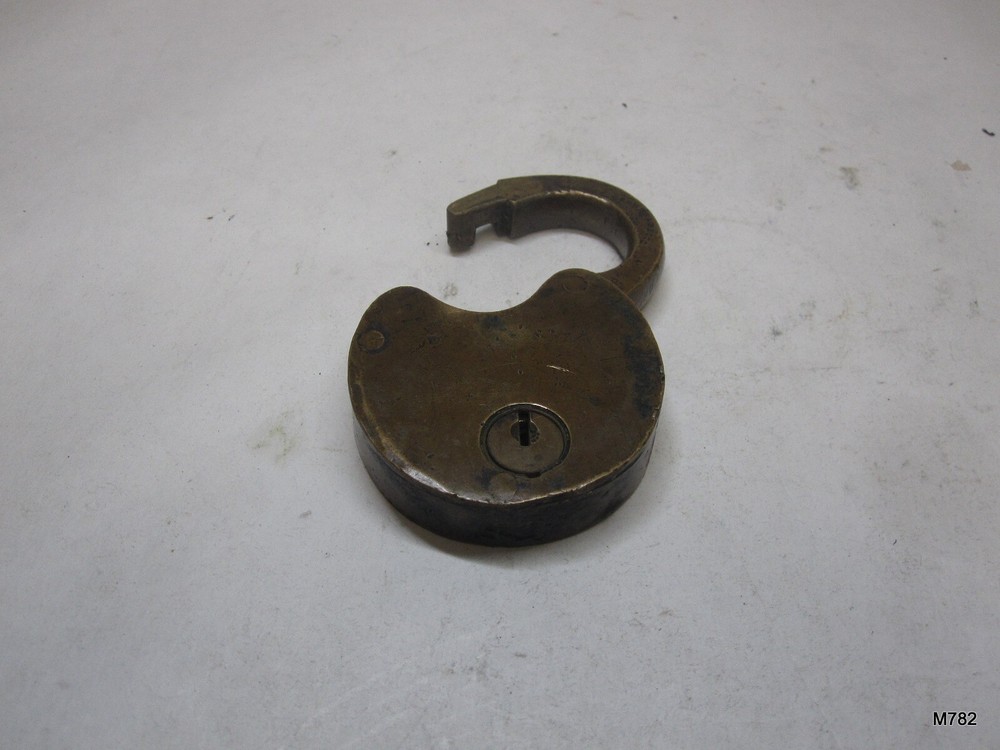 Single Vintage Bronze Barnes & Deitz 265 Padlock without Key ( PADLOCK ONLY )