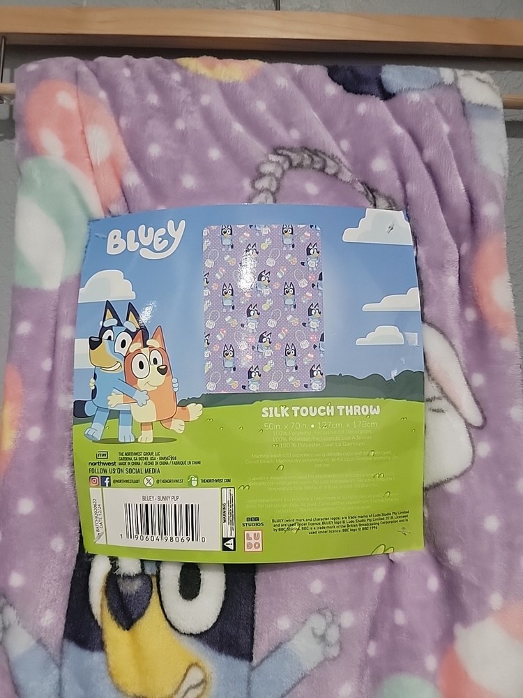 NWT Disney Bluey Easter 50”x70” Silk Touch Throw Blanket