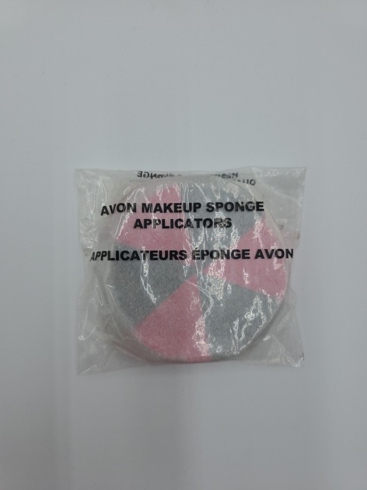 Avon Makeup Sponge Applicators Triangles Black and Pink New