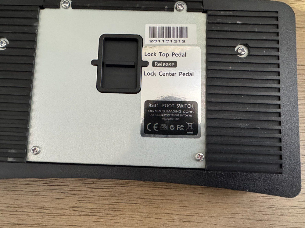 Olympus RS-31H USB 4 Button Foot Switch Pedal Control PC for Transcription