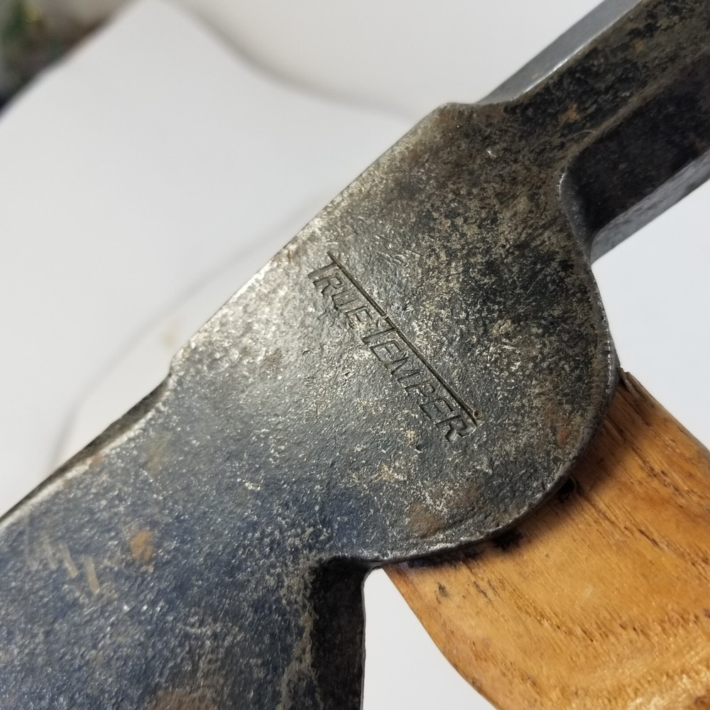 Vintage True Temper Carpenters Hatchet Nail Puller