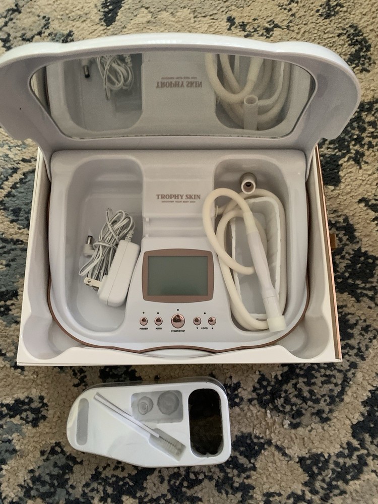 Trophy Skin MicrodermMD Professional Grade Home Microdermabrasion System openbox
