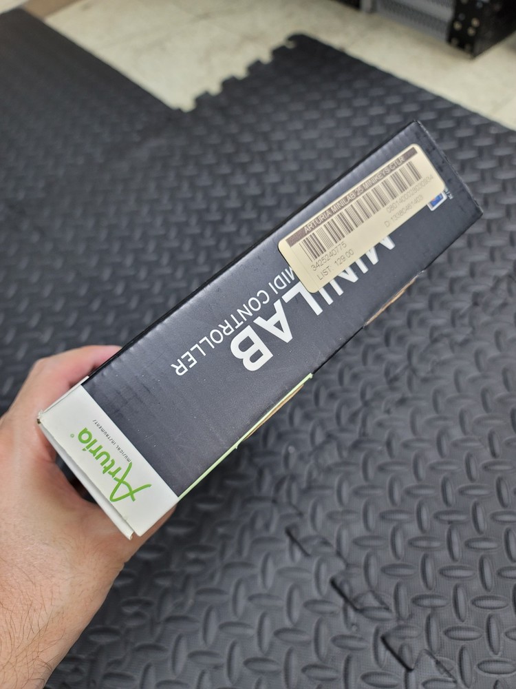 Arturia MINILAB Universal MIDI Controller Keyboard