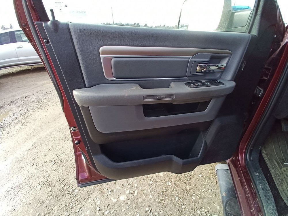 2009-24 RAM 1500 Cowl Vent Panel (12789165