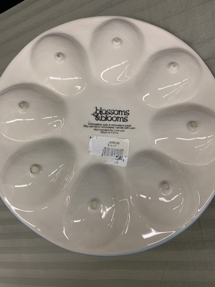 Blossoms & Blooms Easter Deviled Egg Tray 3D 8 Eggs