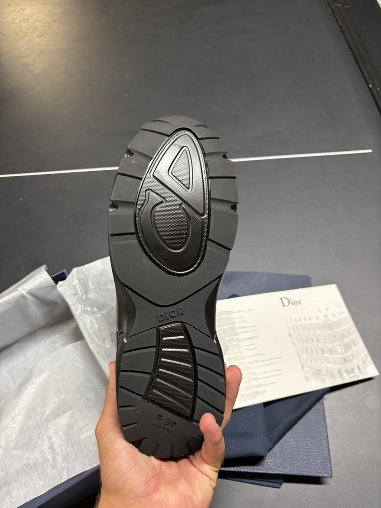 Dior B30- Black Mens Size 12/12.5 (Eu46)