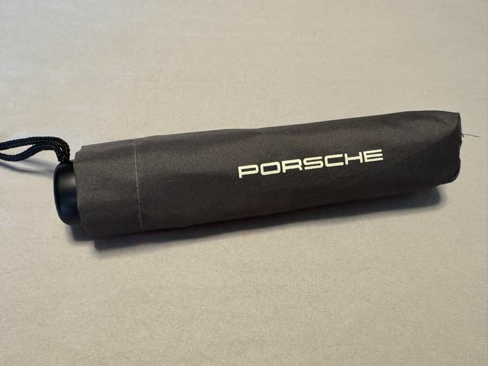 [Unused] Porsche Lightweight Folding Umbrella