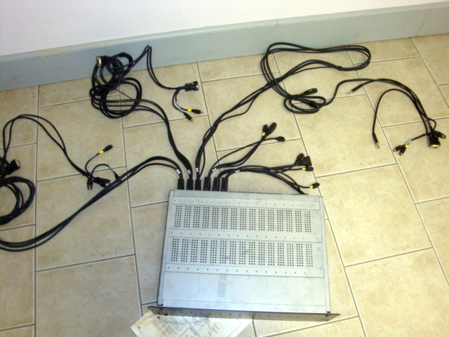 Cybex Rear Access KVM Switch XP4040 / XPST XPAC with cables